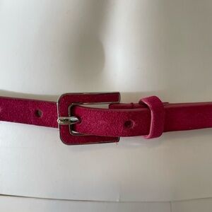 White House Black Market Skinny Belt Women’s Fuschia Pink Suede Leather 26”-31”